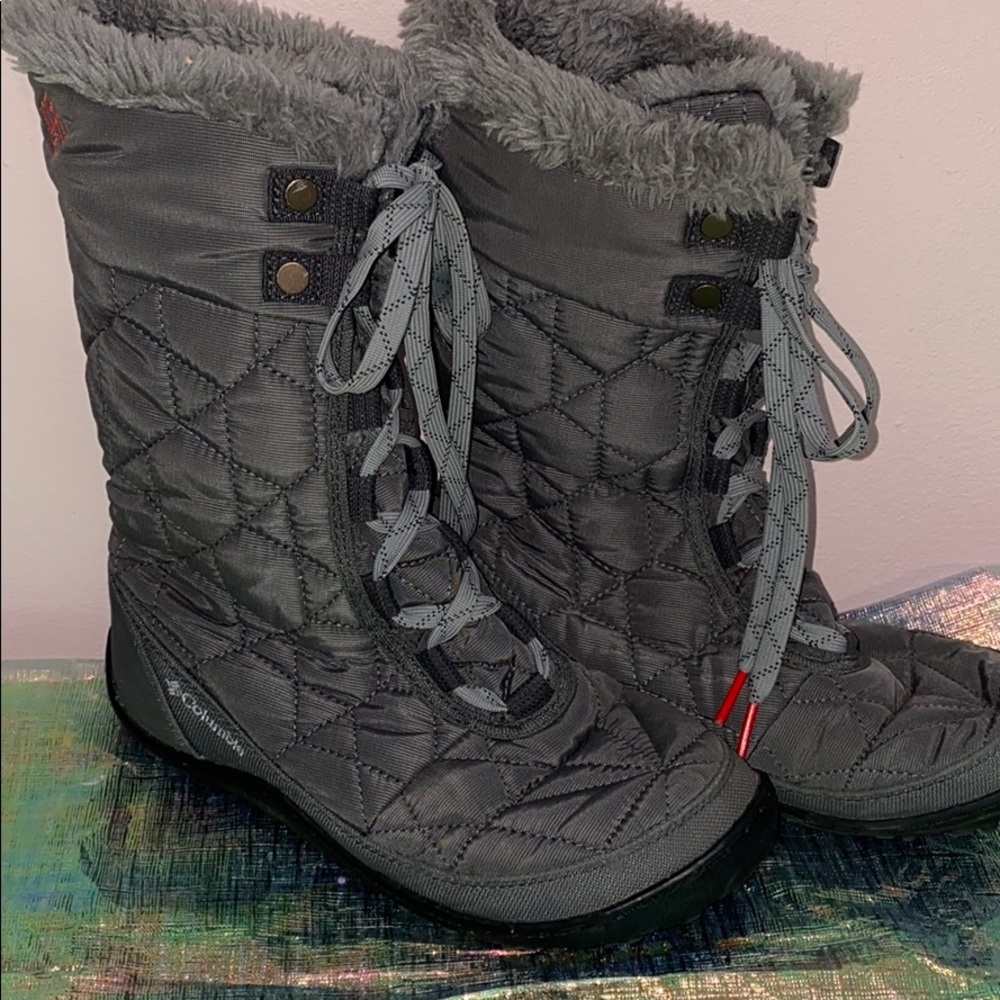 Ladies or Girls Columbia Winter Boots. Waterproof